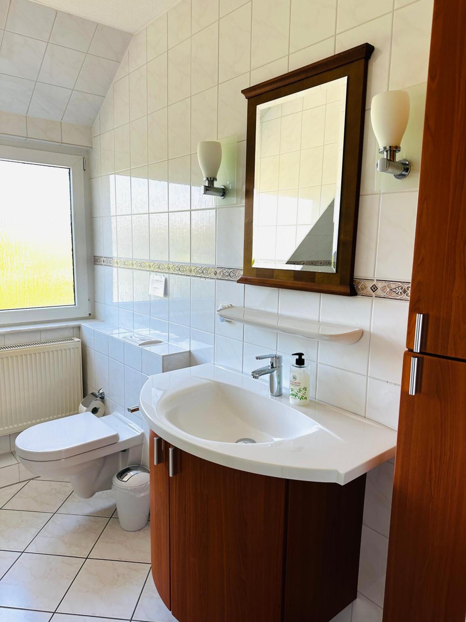 Doppelhaushaelfte Nahe Flughafen Hamburg Appartement Norderstedt